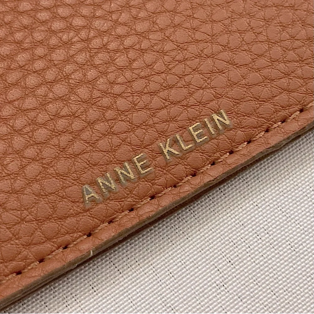 Anne Klein anne klein